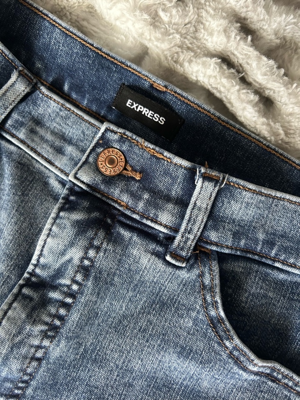Express Women's Skinny High Rise 4-Way Hyper Stretch Jeans